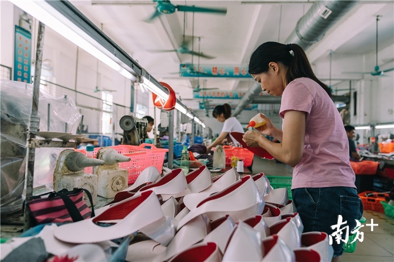 线上广交会惠东女鞋乘云出海