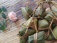 美食+〡锣鼓声中碱水粽：裹住烟火人间的气息