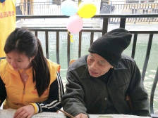 关爱保护弱势群体，建议增设“喘息服务”｜禅城委员说