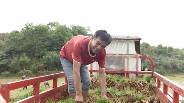玫瑰飘香脱贫路，前途村有大前途|决战决胜脱贫攻坚