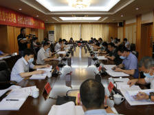 南海区人大常委会召开主任会议，建议加快职教发展