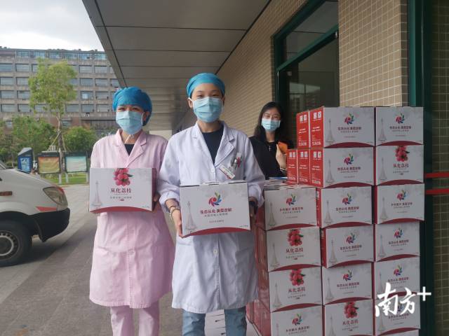 暖心！从化用最好的荔枝致敬最可爱的医护人员！