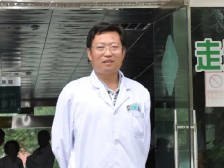 十年如一日，他用仁心仁术诠释“一次援疆路，一生援疆情！” | 视界·仁心守初心