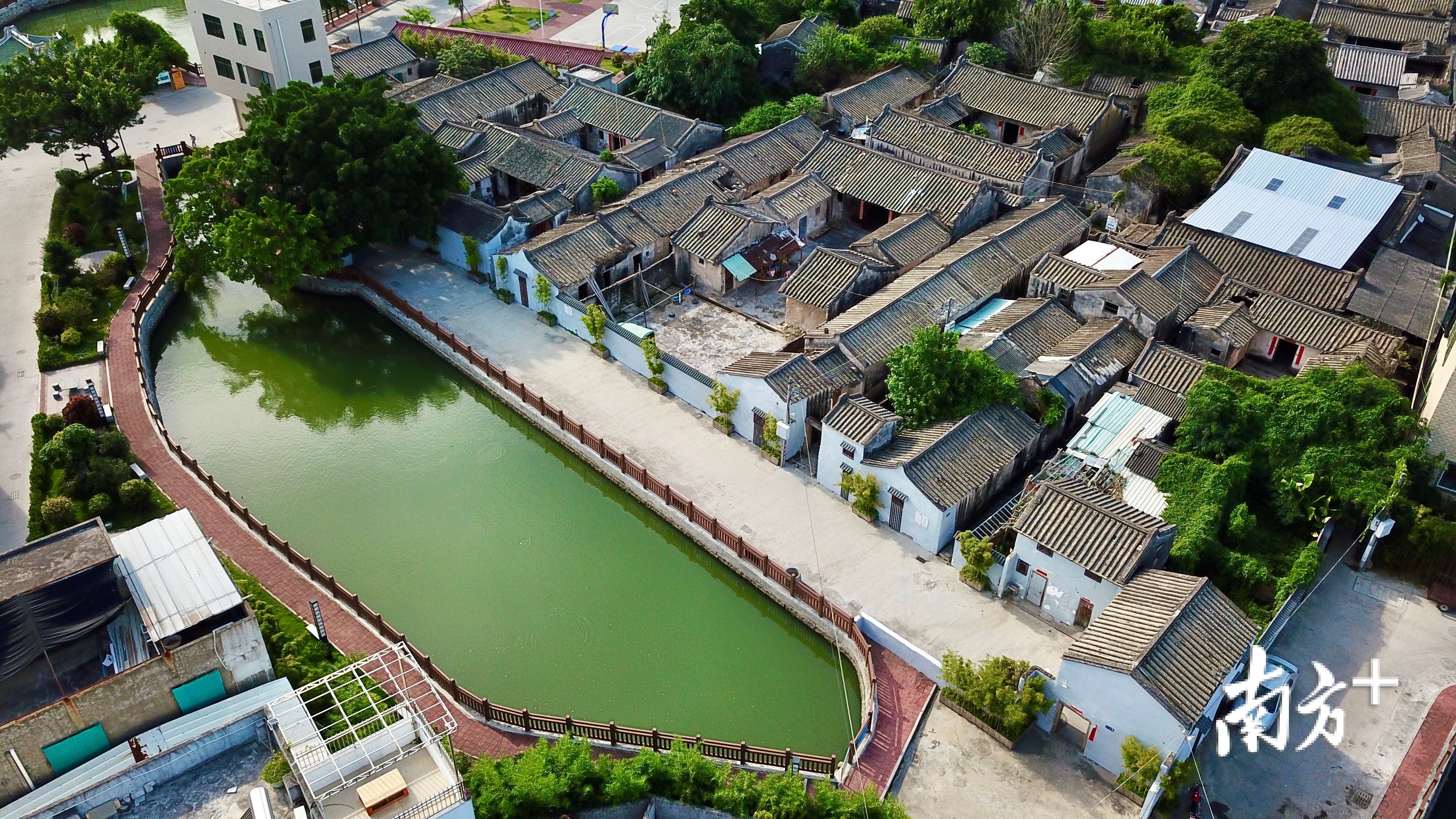 近年来，旦家园打造“竹青、水清”的乡村特色。