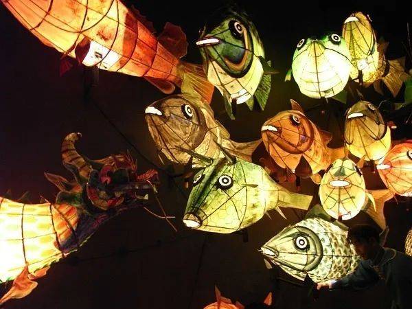 非遗广东|“灵巧逼真”——沙头角鱼灯舞_南方plus_南方+
