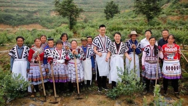 记者观察 |“山与海”的呼应，“一股绳”的力量