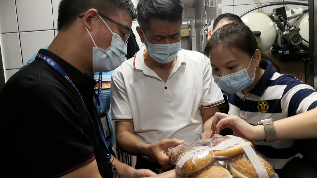 突击！佛山的汉堡王门店，我们检查发现……