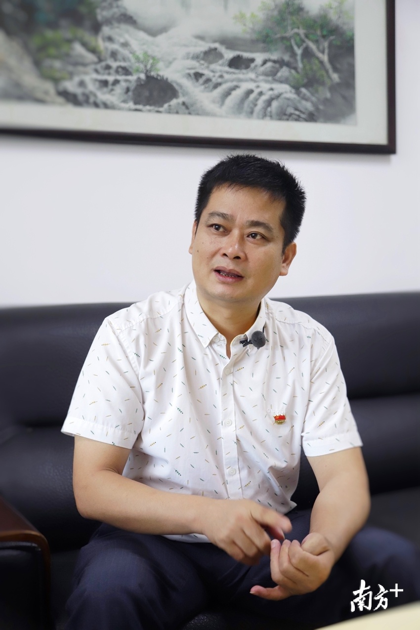 一把手访谈清新区龙颈镇委书记梁国强打造一圈一镇一线推动农旅融合