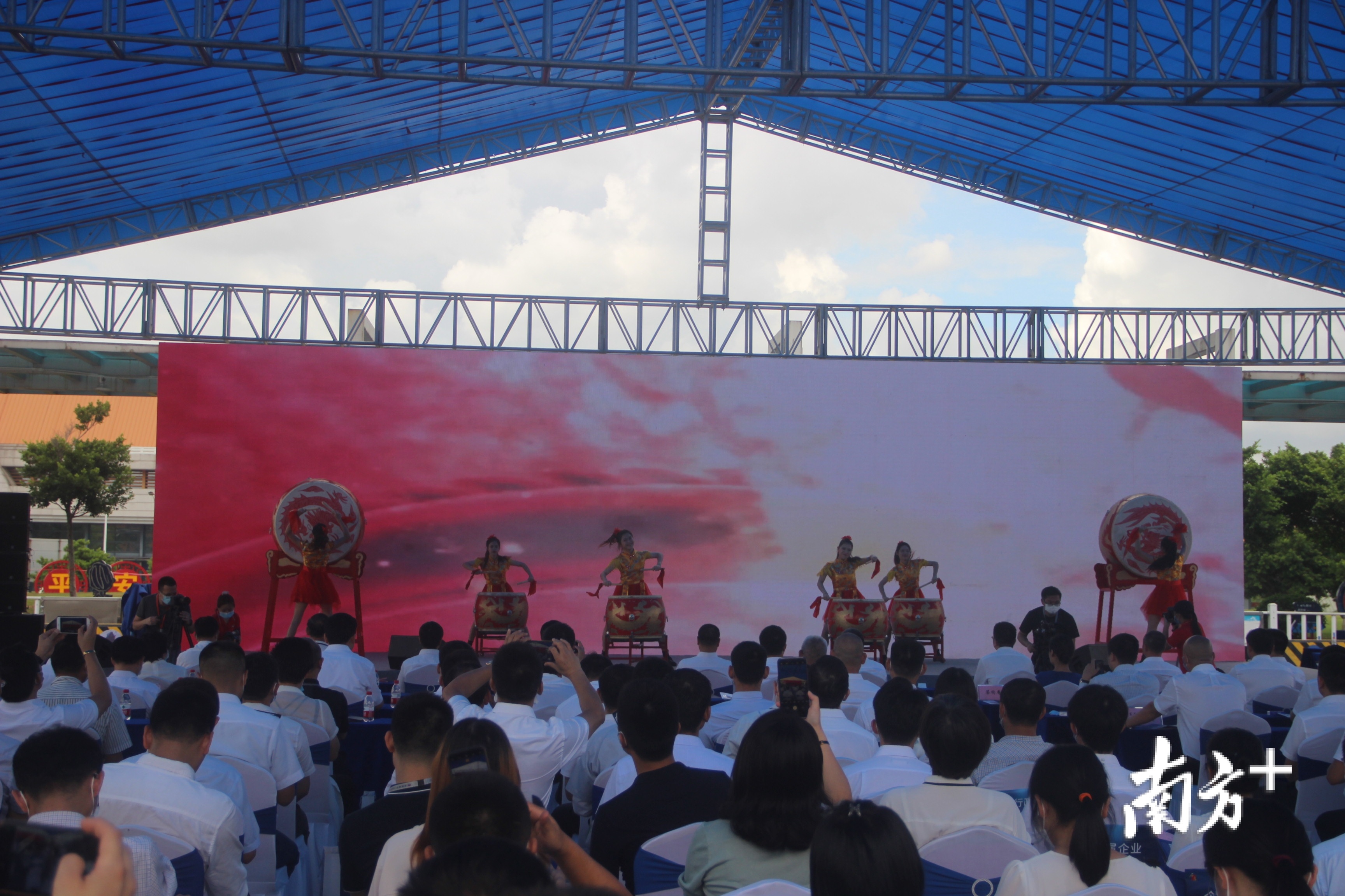 集中签约仪式现场