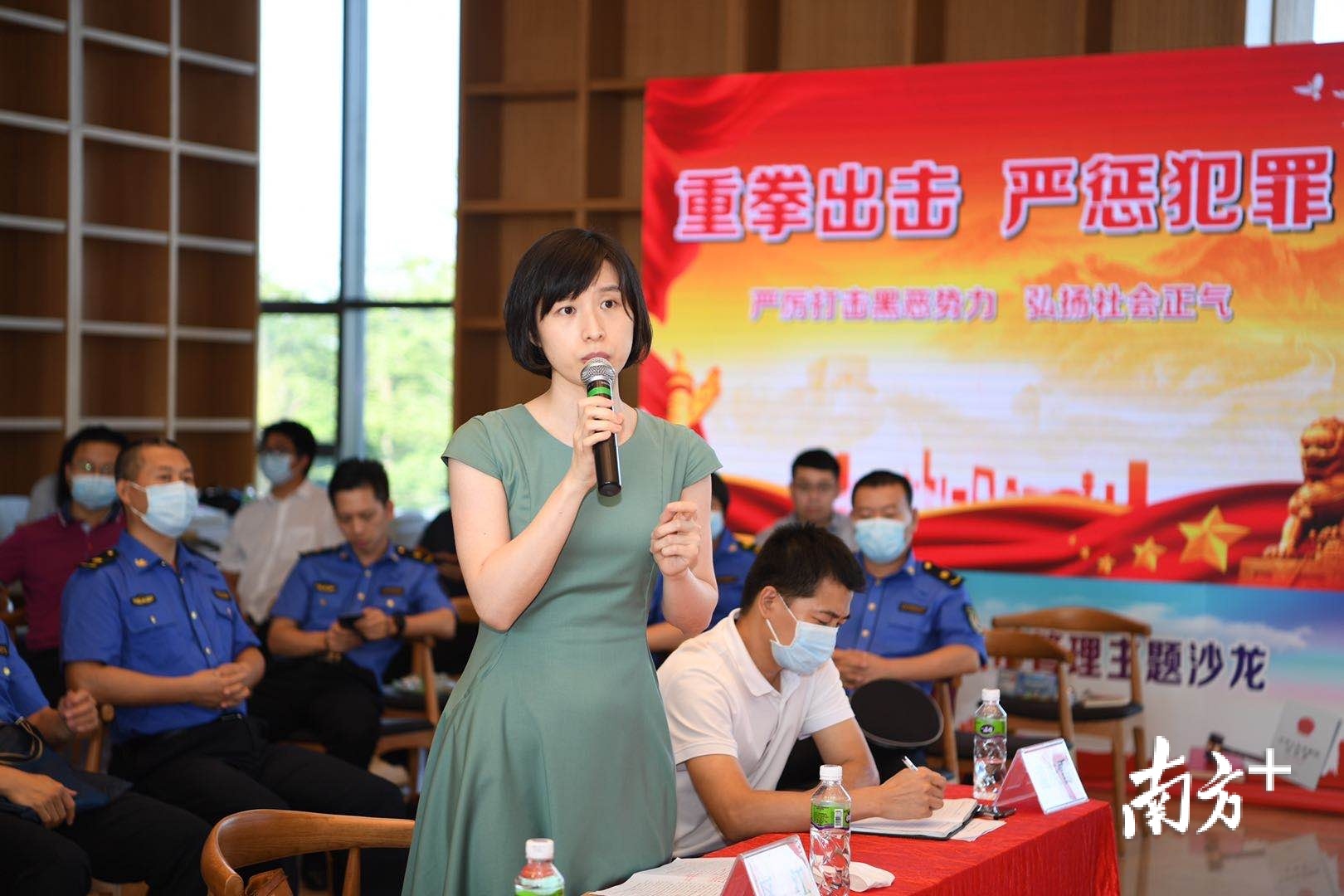 江门市司法局党组成员、副局长区江。杨兴乐 摄