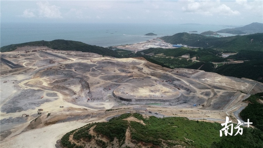 建设中的中科院惠州两大科学装置项目。