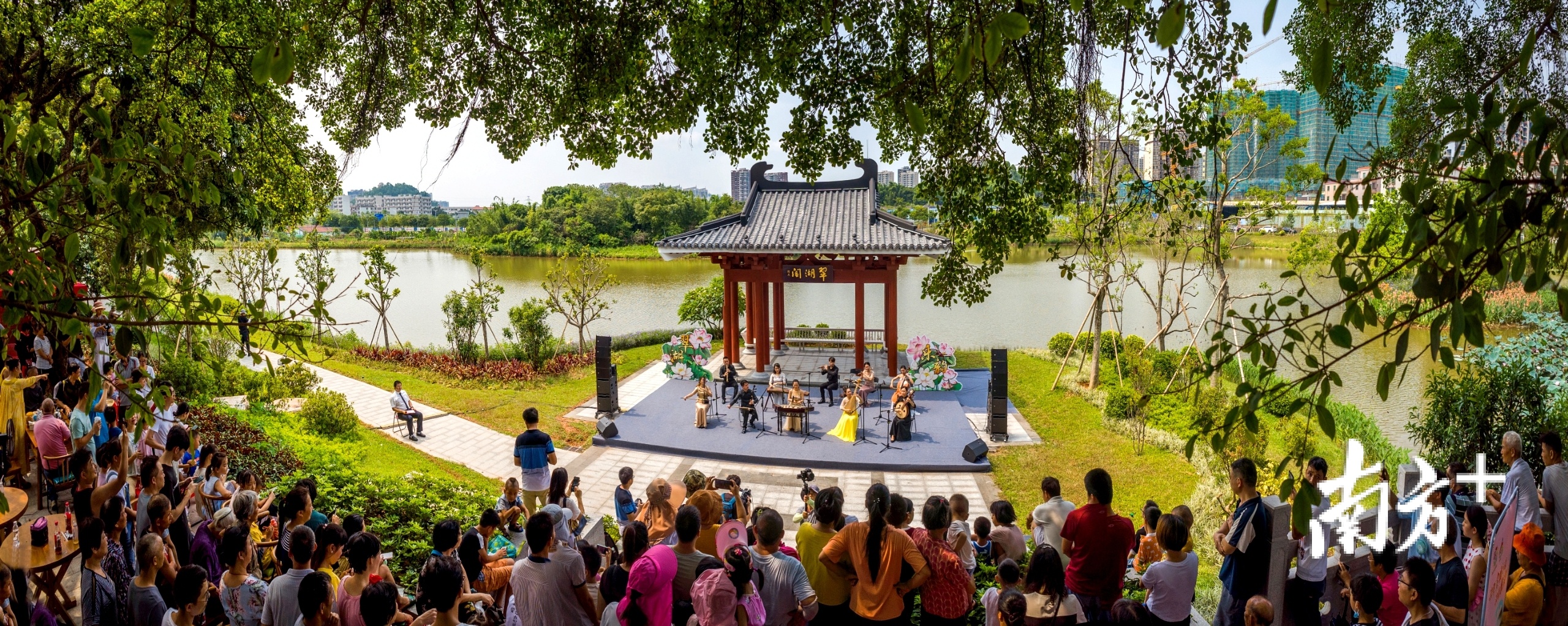 广东音乐作为国家级非物质文化遗产,是具有岭南特色的民族民间音乐