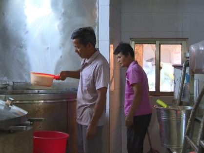 【走向我们的小康生活·决战决胜脱贫攻坚】龙门县左潭村村民说:现在生活比以前好十倍都不止!