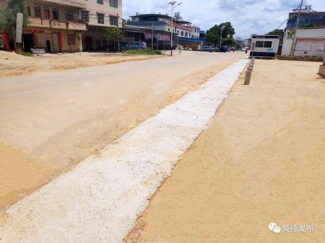 【走向我们的小康生活】昔日“水浸街”如何变村民的幸福路?