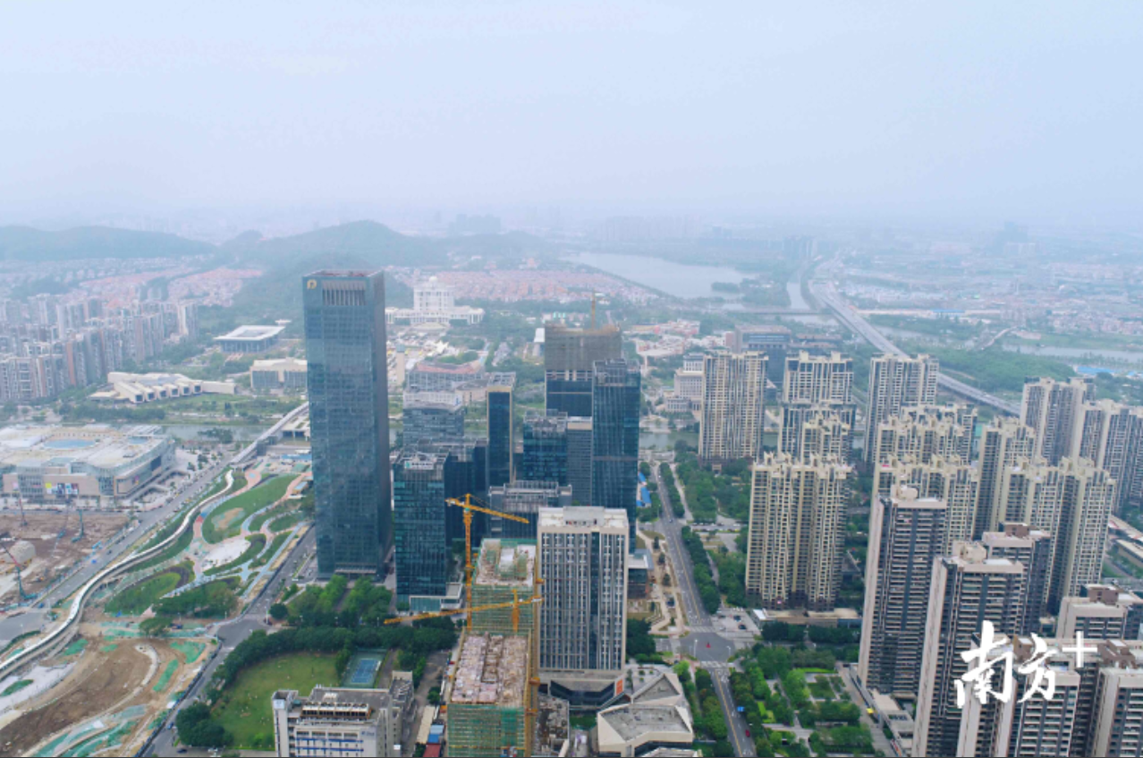 在近期资本市场总体向好的背景下，顺德上市企业市值“破万”水到渠成。戴嘉信摄