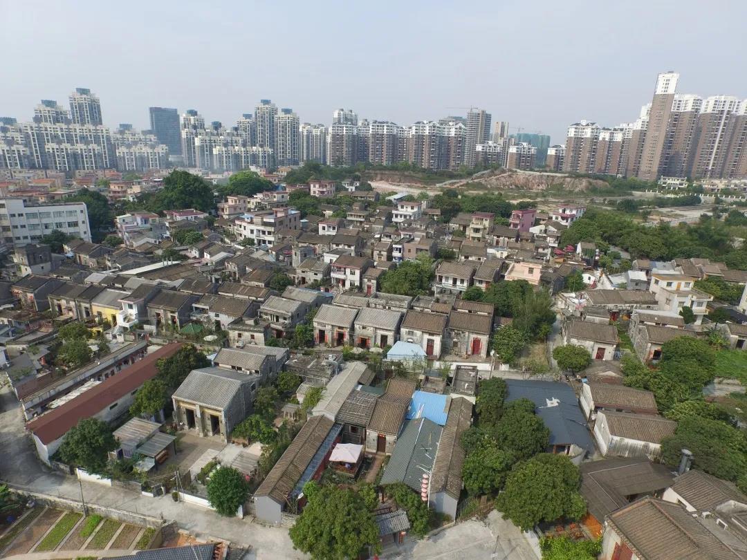 中山市巧盈投资咨询有限公司结对长江三溪社区辖下的三溪经联社。