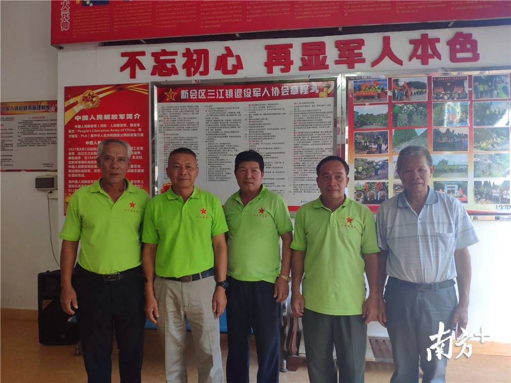 三江战友服务队。黄绍侦 摄