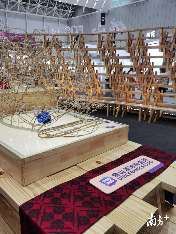 文创狮头链接佛山制造。