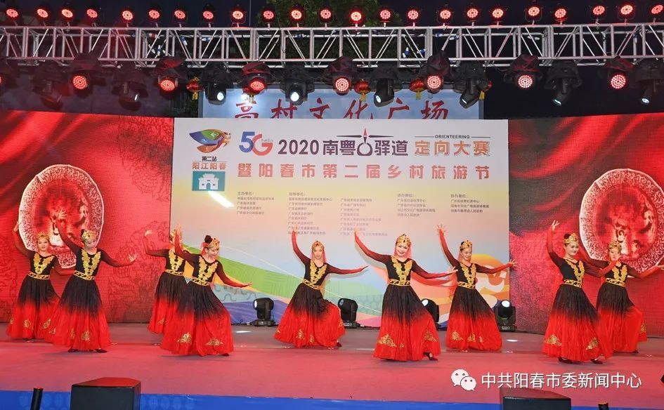 ▲精彩的文艺表演。 ▲精彩的文艺表演。