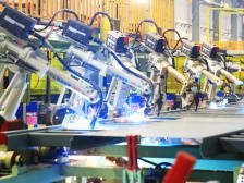 我的特区故事| 中集集团CEO兼总裁麦伯良，带领企业冲击一个个“世界冠军”