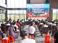 高州法院组织干警参加消费扶贫活动助力乡村振兴