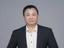 范家权：从军旅生涯到特区创业