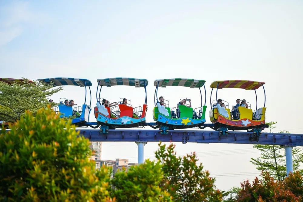 “文明旅游”活动走进古镇云顶星河游乐园。 “文明旅游”活动走进古镇云顶星河游乐园。