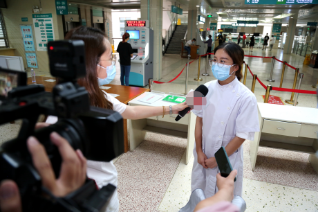 刘娟接受媒体采访