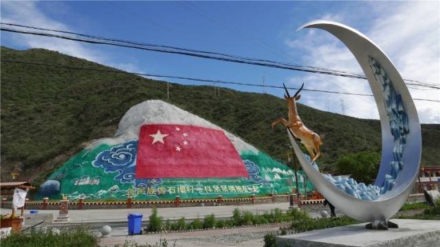 走进川藏|中山投资打造温泉驿站，川西农村吃上“旅游饭”