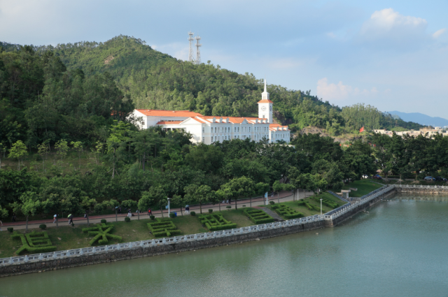 学校|教育部公示！珠海又有两所学校上榜！