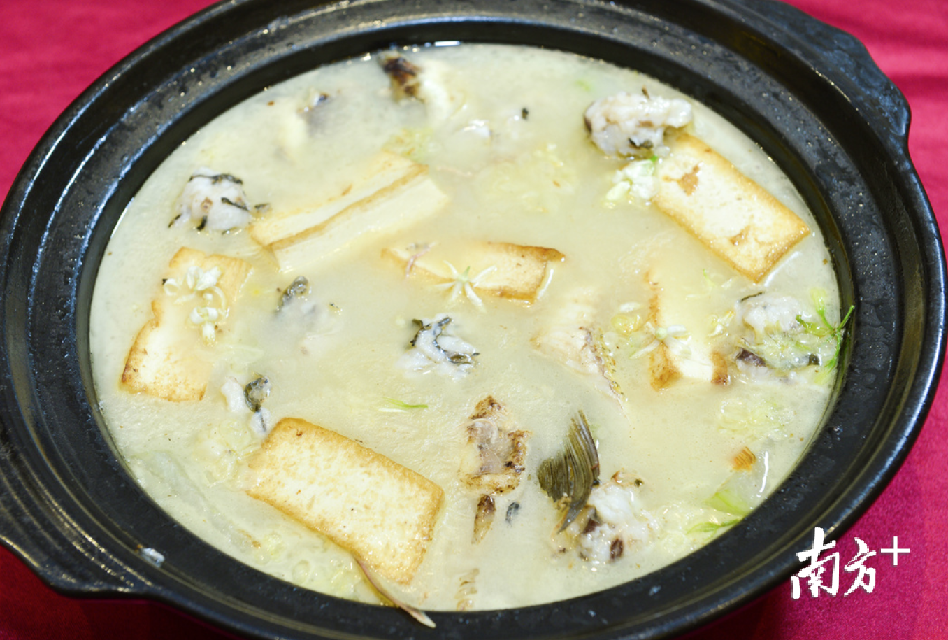 顺德鲮鱼茉莉花。 顺德鲮鱼茉莉花。