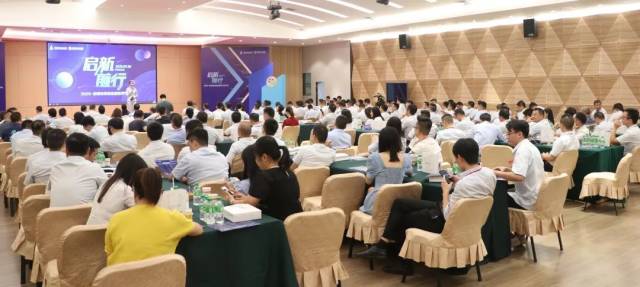 讲师|启新前行，不负芳华丨这个教师节，新明珠奏响讲师华美乐章！