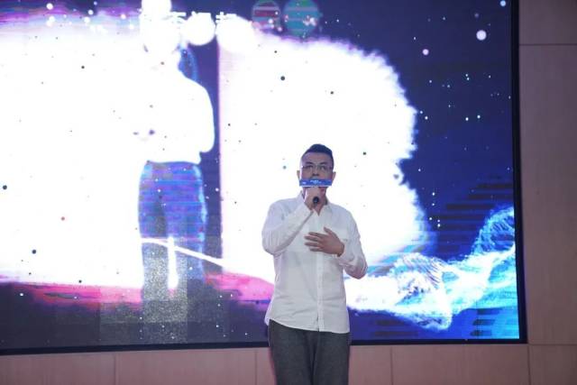 讲师|启新前行，不负芳华丨这个教师节，新明珠奏响讲师华美乐章！