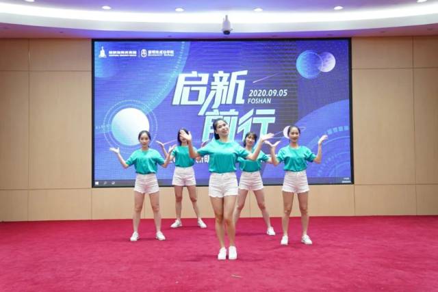 讲师|启新前行，不负芳华丨这个教师节，新明珠奏响讲师华美乐章！