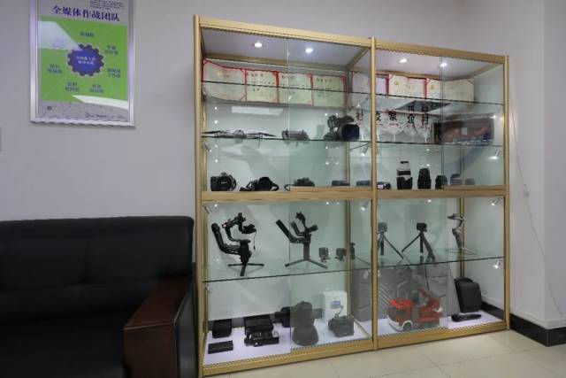 中心|清远消防全媒体中心正式成立！清远市人民政府邵军副市长揭牌！