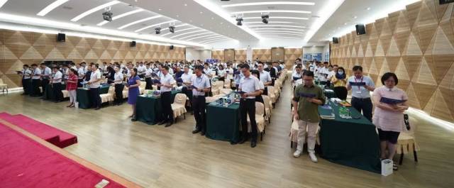 讲师|启新前行，不负芳华丨这个教师节，新明珠奏响讲师华美乐章！