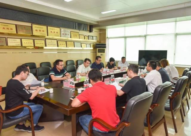 发展|精诚团结谋发展！镇领导带队到七坊村调研！