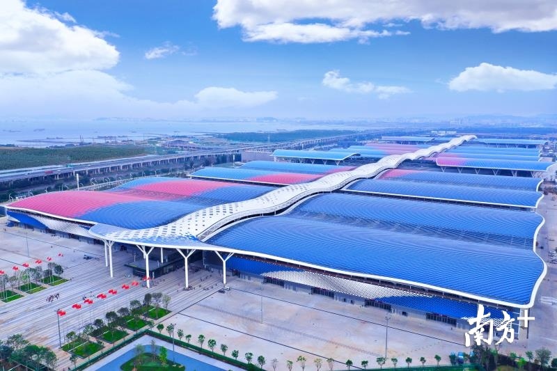 深圳国际会展中心一期获中国钢结构行业最高工程大奖