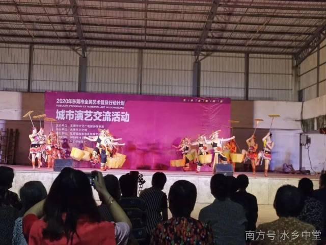 演出|文化惠民 | 中堂镇举办文化惠民演出，丰富市民文化生活