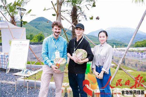 三山村|祝贺安吉梅溪三山甜柿节开市及房车露营地正式与政府签约