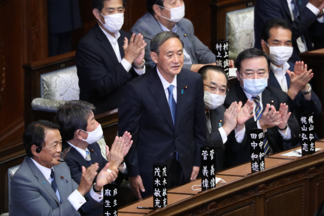 日本|“安倍经济学”不够用了，日本需要新药方|周观天下