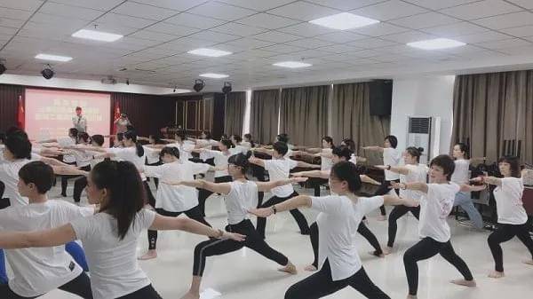 健身|龙湖区举办2020年健身瑜伽三级社会指导员培训班