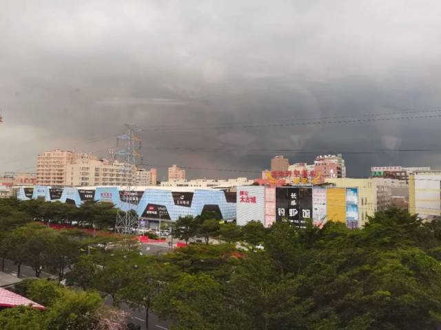 天气|下班注意！南海雷雨大风黄色预警正生效！冷空气也在路上了