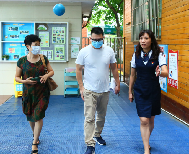 垃圾|桂城资讯 |【阳光教育 书香童年】小手拉大手 垃圾分类齐步走 | 南海机关二幼迎接南海区市政垃圾分类小组检查纪实