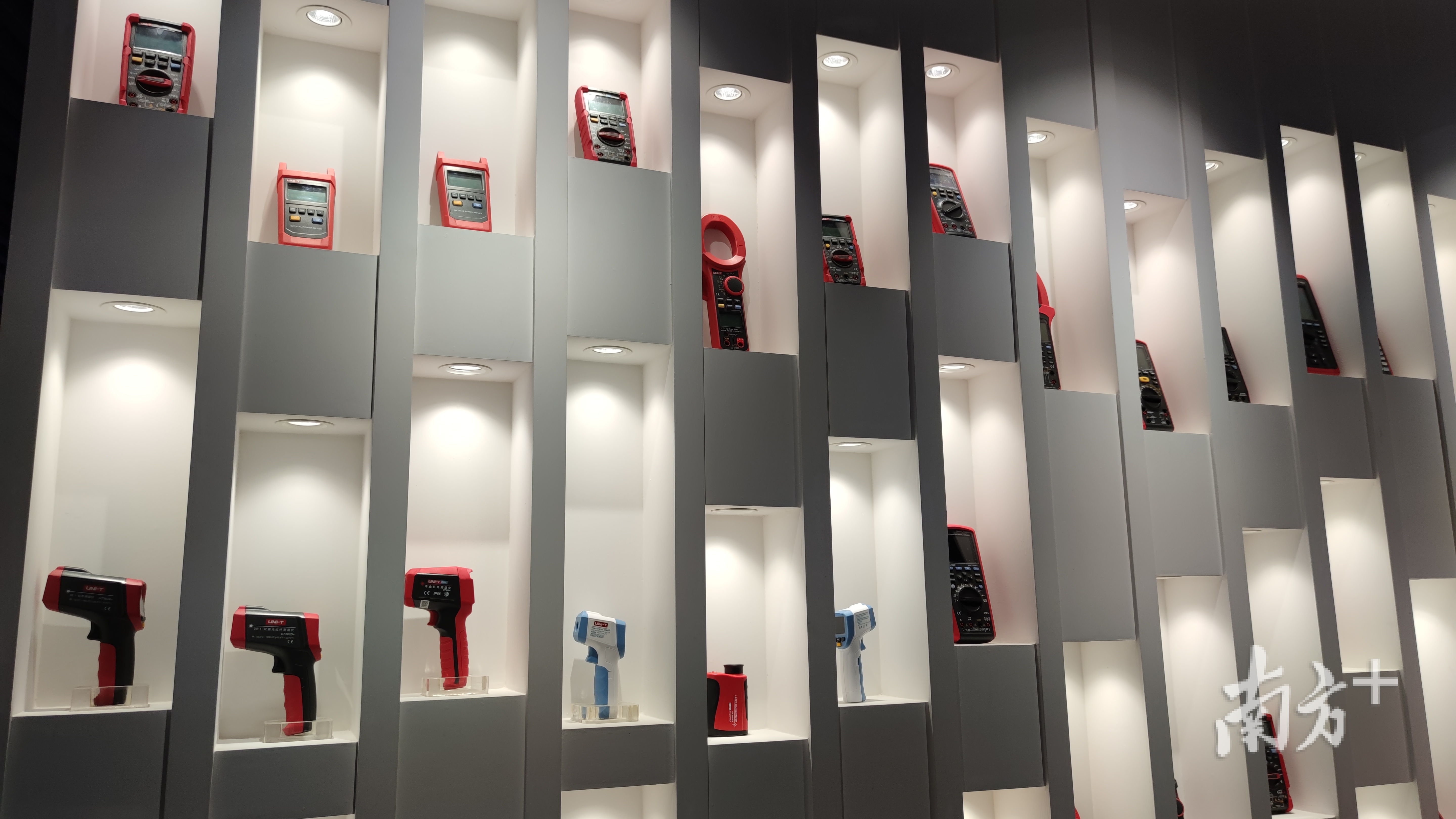 优利德科技产品展示