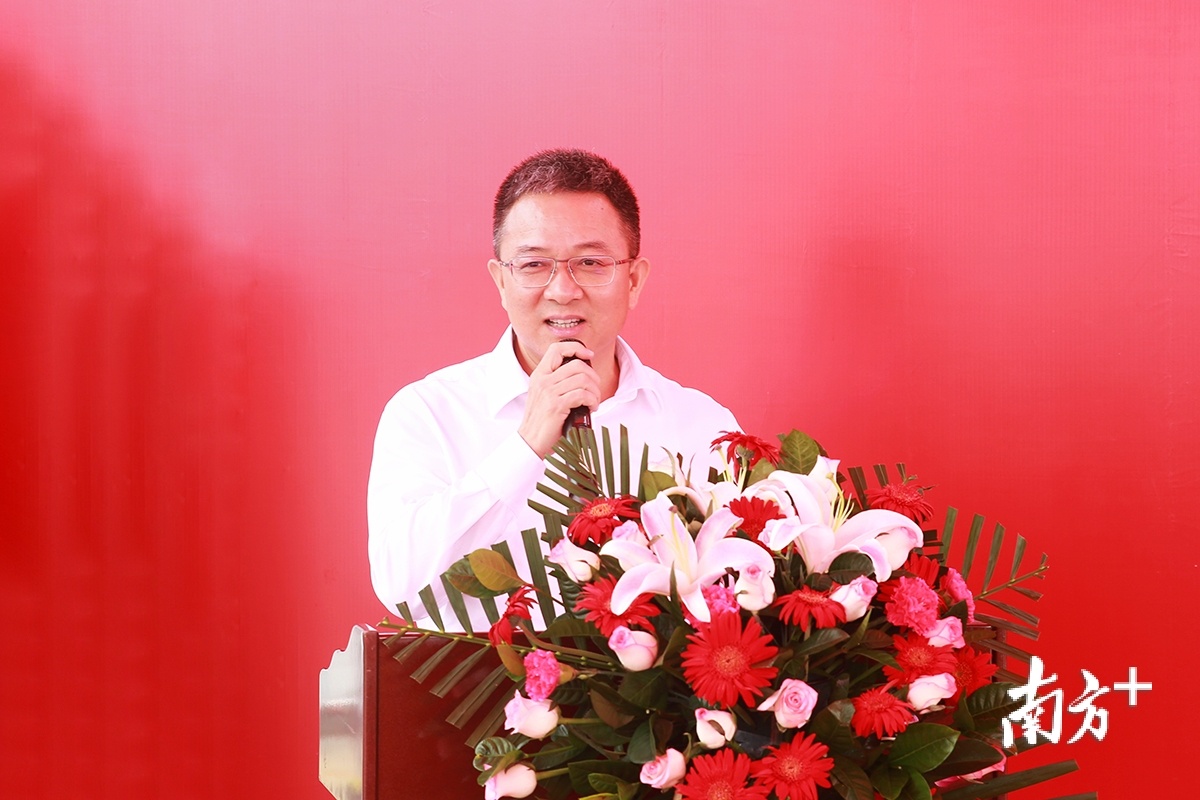 东莞市委常委、松山湖党工委书记刘炜致辞 东莞市委常委、松山湖党工委书记刘炜致辞