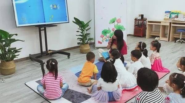 阅读|开启悦读之旅丨龙湖图书馆小荷故事会获读者点赞