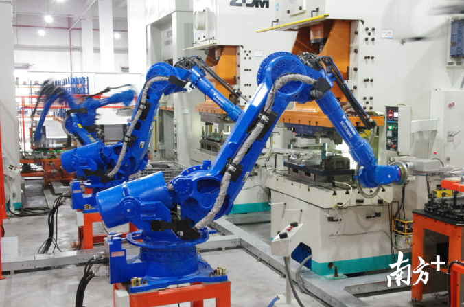 方太集团生产车间。受访者供图