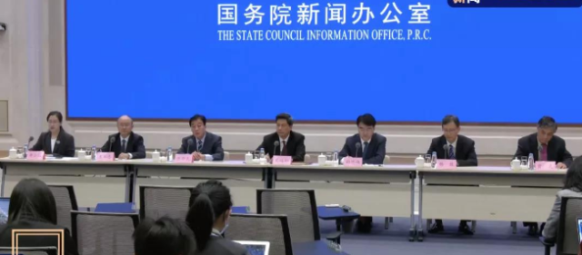 疫苗|新冠疫苗何时上市？多少钱？官方回应来了