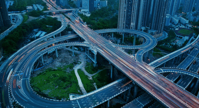 假期|?@河源人，“双节”假期最好错峰出行啊，粤赣高速单日车流或破15万